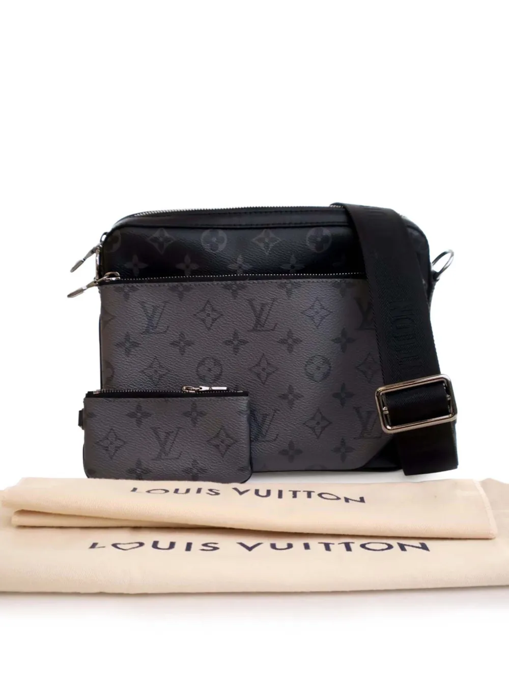 Louis Vuitton Pre-Owned 2020 Monogram Eclipse Trio Messenger crossbody bag | Pre-Owned | Image 2