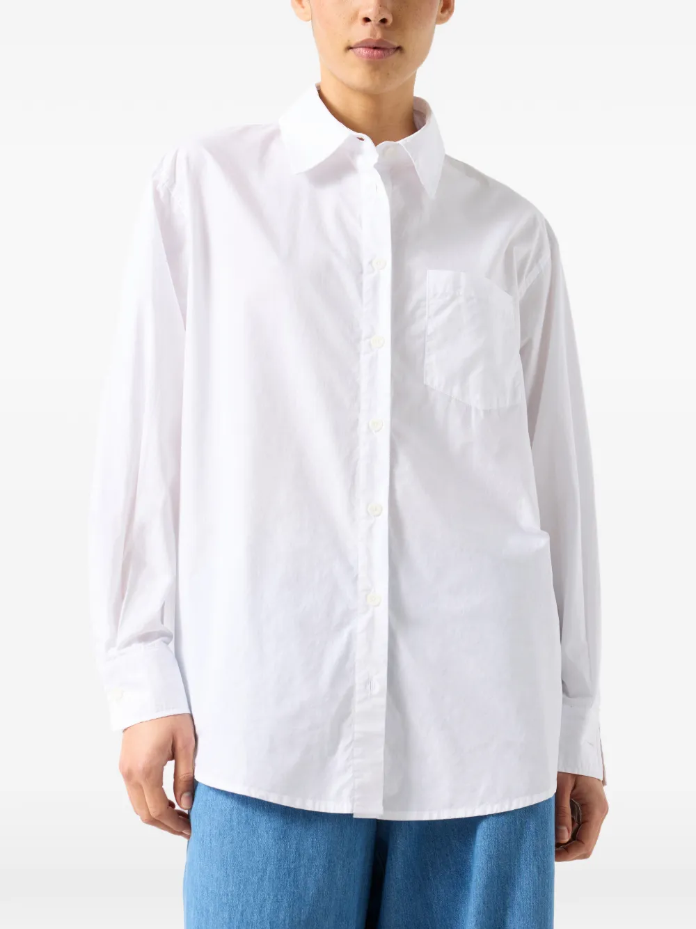 chest-pocket buttoned shirt