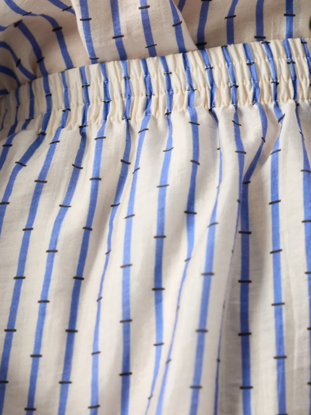 Zivow Striped Drawstring Shorts