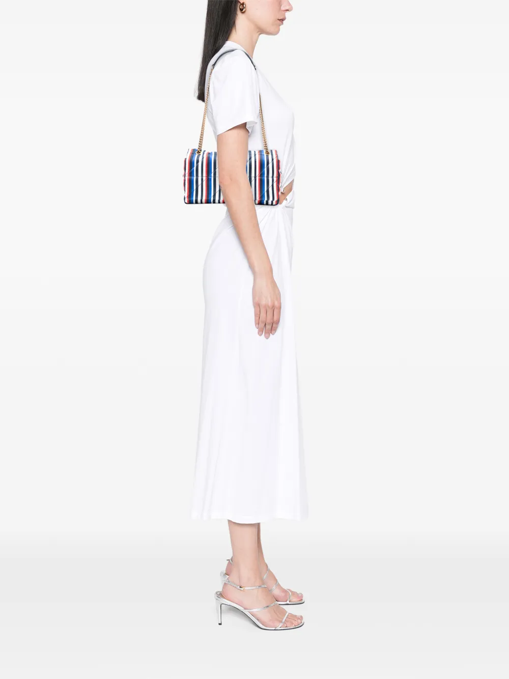 Saint Laurent Pre-Owned 2022 Medium Quilted Silk Carre Patchwork Jamie shoulder bag | Estilos de archivo | Image 2