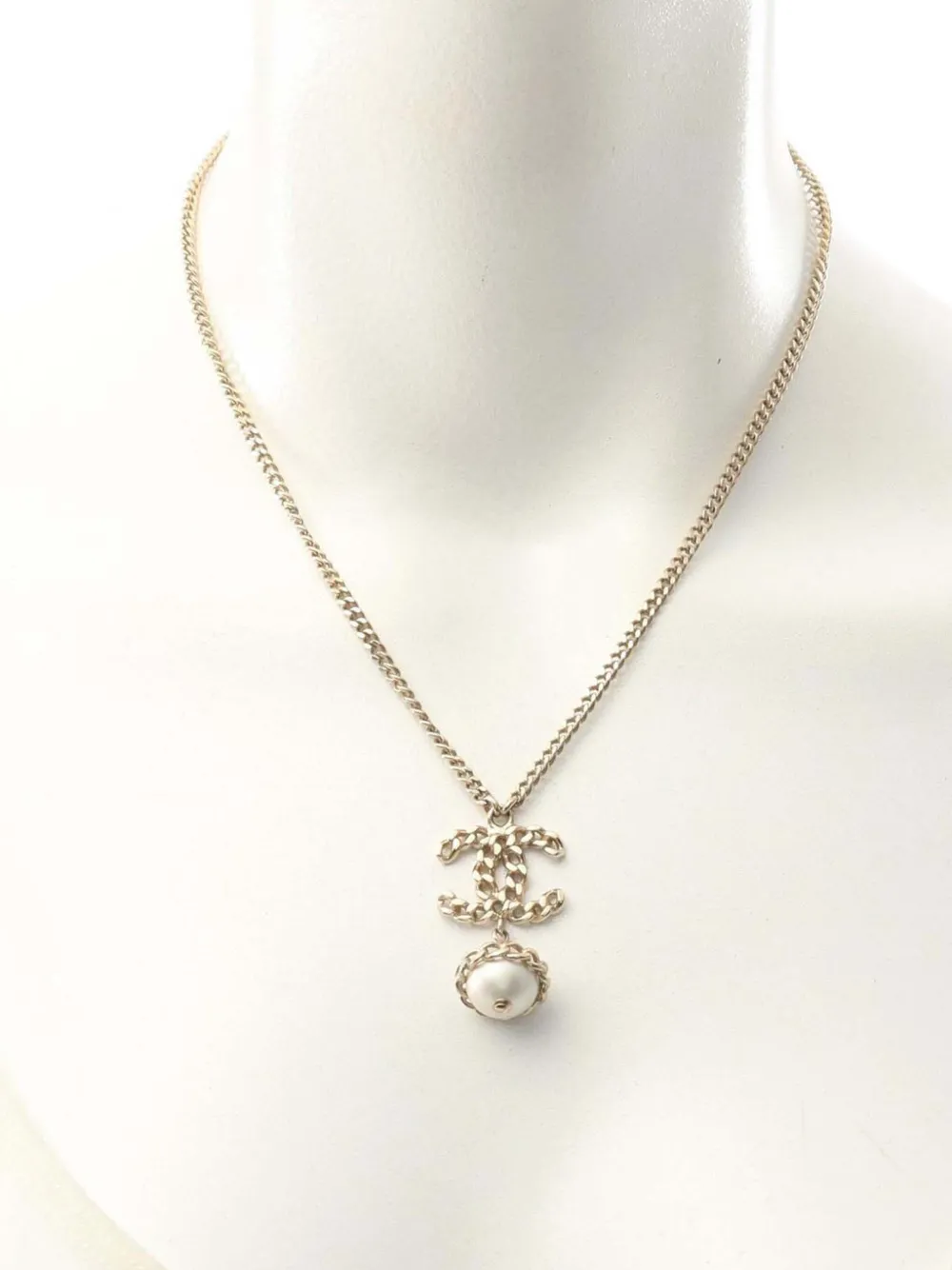 2016 Gold Plated Faux Pearl Cc Pendant Necklace Costume Necklace