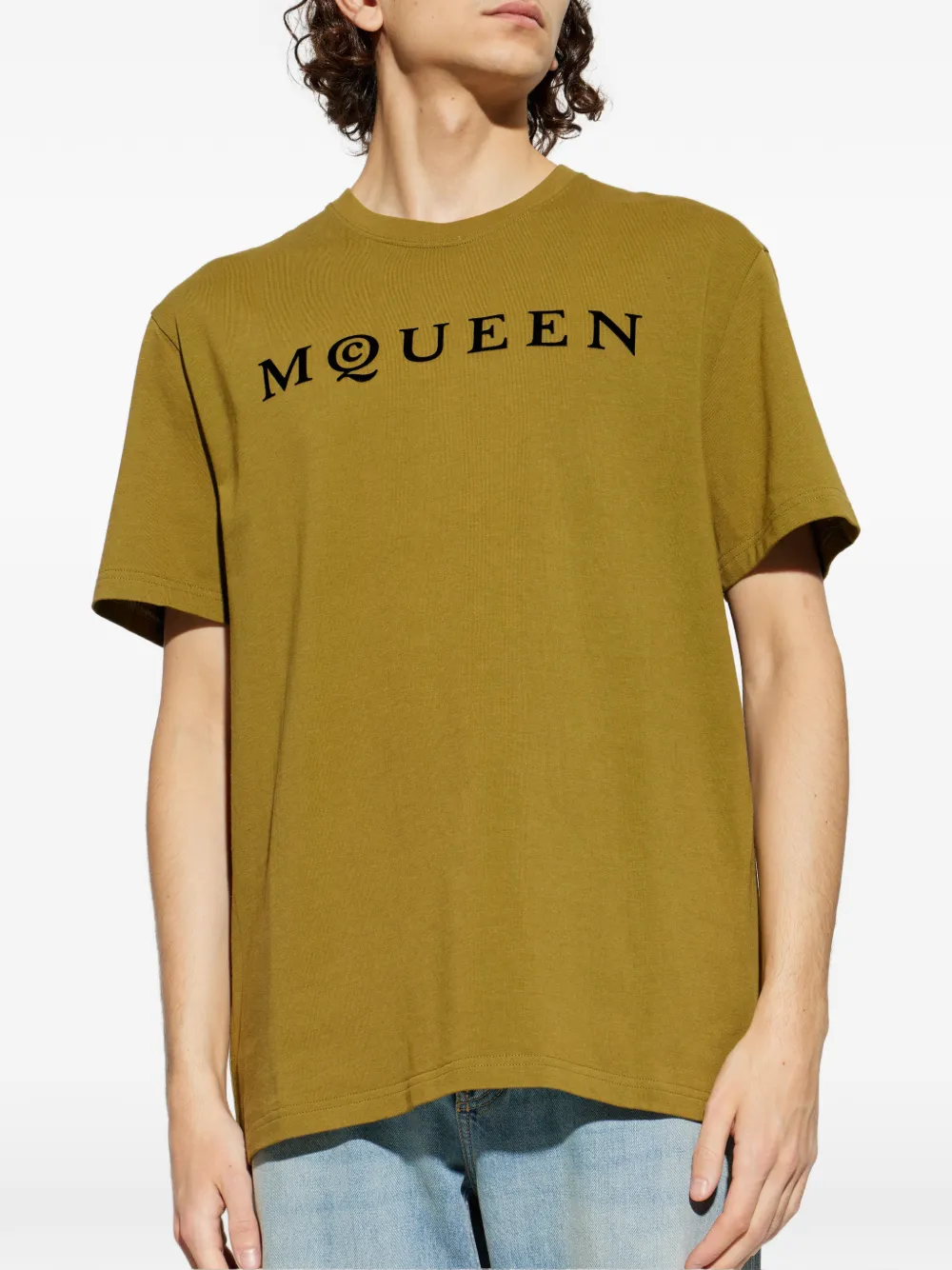 Alexander McQueen T-shirt met logoprint Bruin