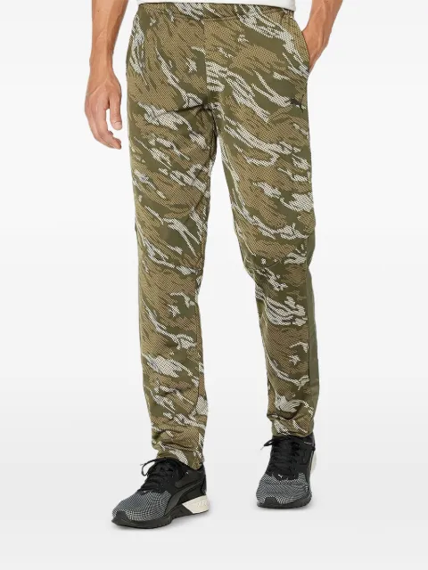 PUMA pants con estampado militar