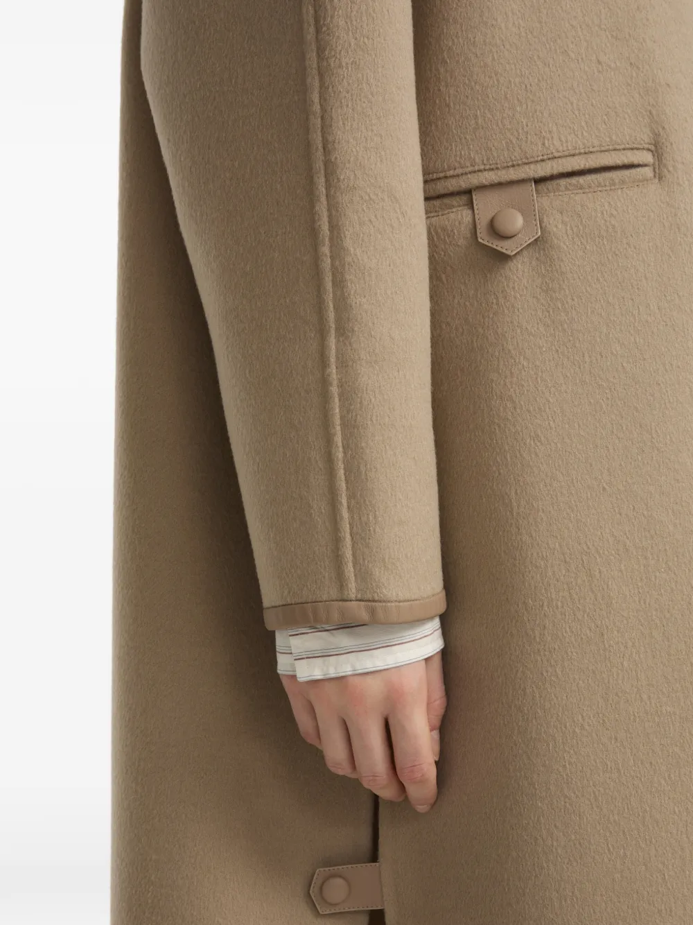 Yves Salomon Jas met ceintuur en dubbele zijkanten Beige