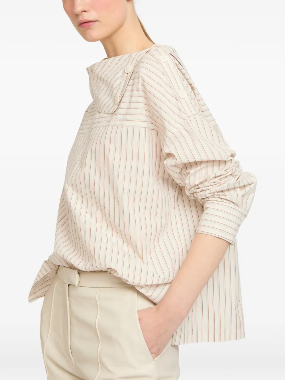 Yves Salomon Popeline blouse met asymmetrische hals Beige