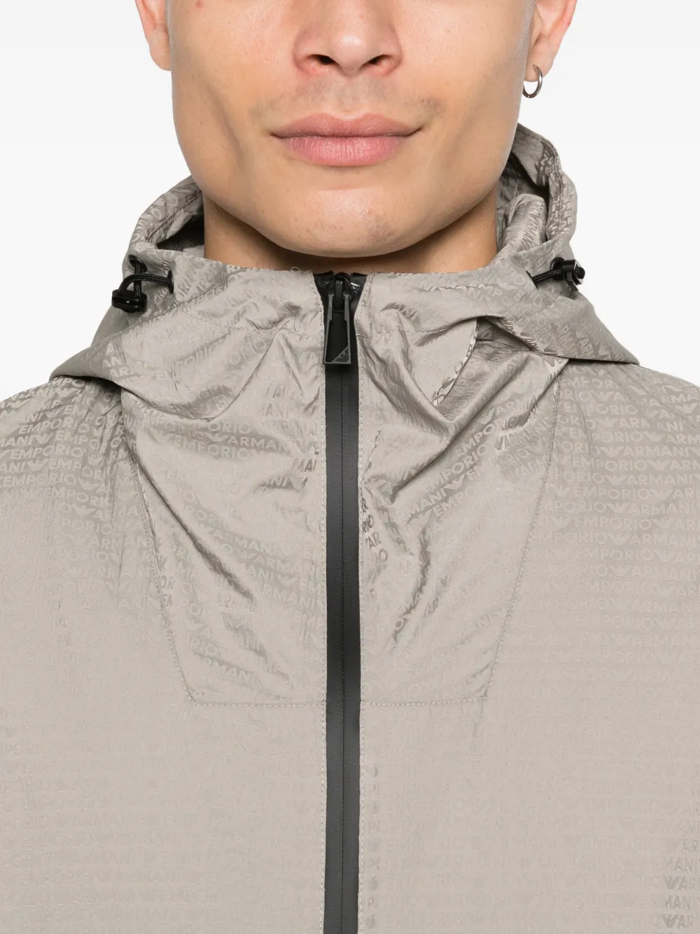 Emporio Armani Jack met capuchon en rits Grijs