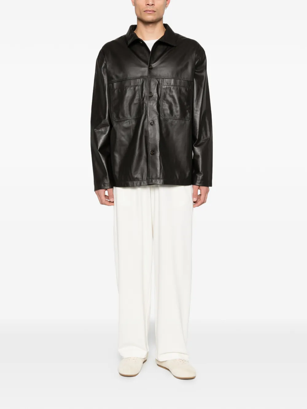 Emporio Armani Shirtjack met klepzak en knopen Bruin