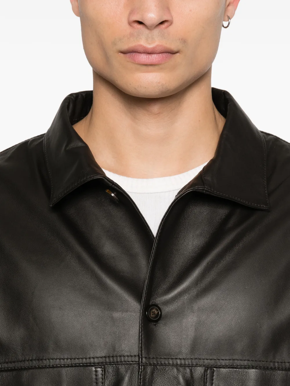 Emporio Armani Shirtjack met klepzak en knopen Bruin