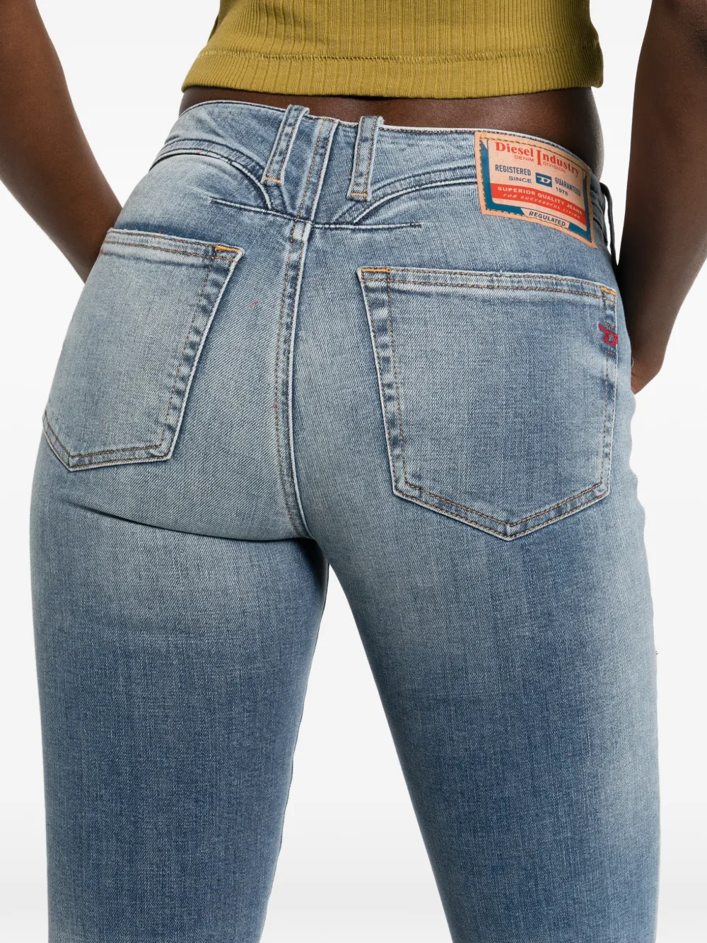 Diesel 1969 D-Ebbey flared jeans Blauw