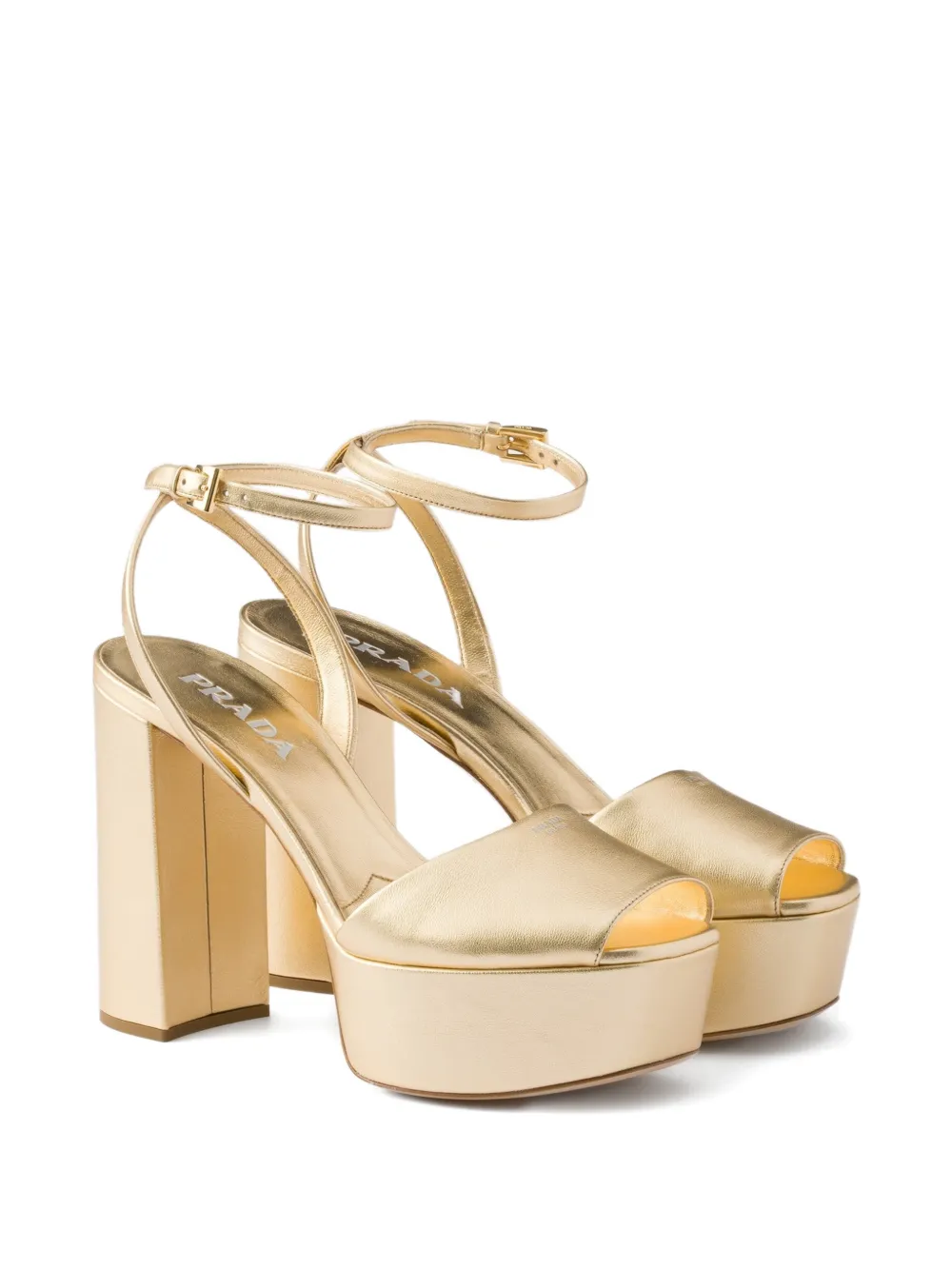 Prada Sandalen met plateauzool Goud
