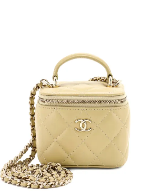 CHANEL Pre-Owned Classic Top Handle Vanity Case with Chain Quilted Lambskin Mini crossbody bag