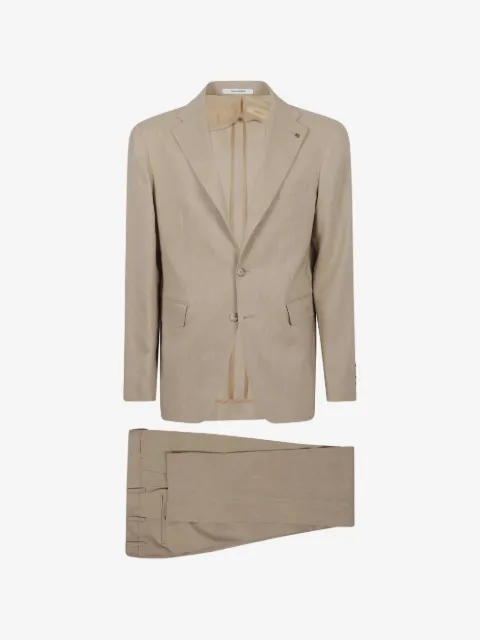 Tagliatore traje con botones