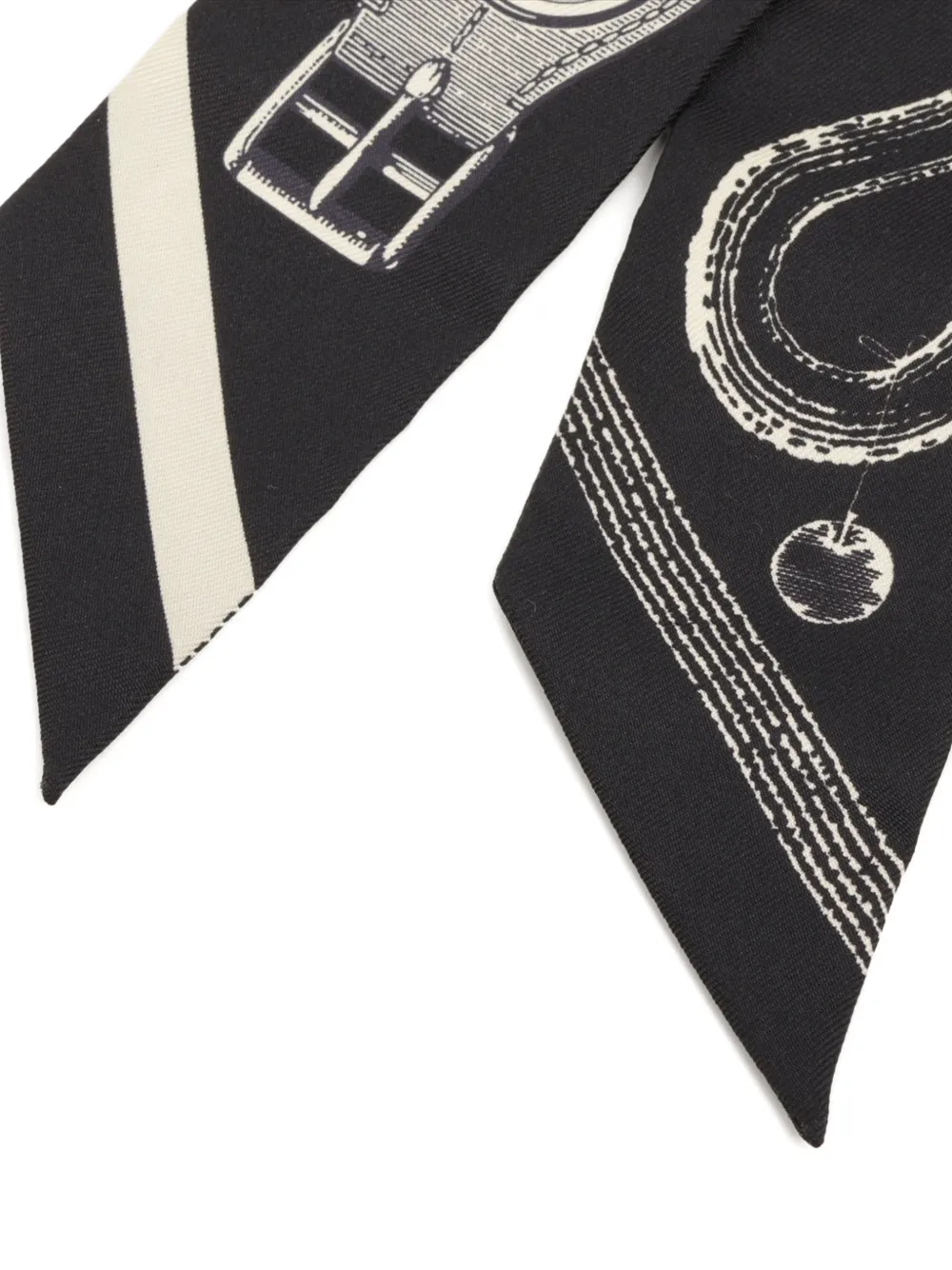 HERMES Pre-owned 2025 Bride A Brac Printed Silk Scarf In Black