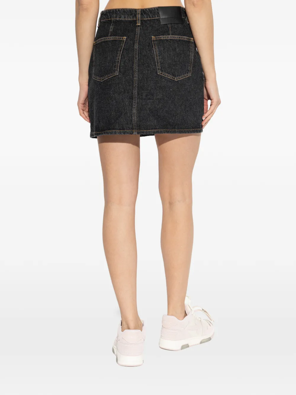 Button-Fastening Mini Denim Skirt