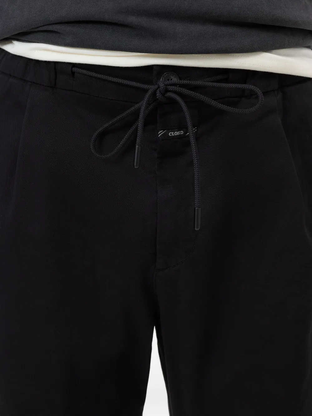 Closed Vigo broek met toelopende pijpen Zwart
