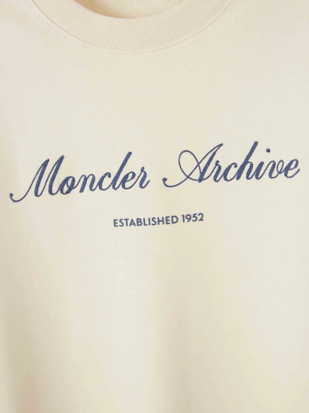 Moncler Sweater met logo Beige