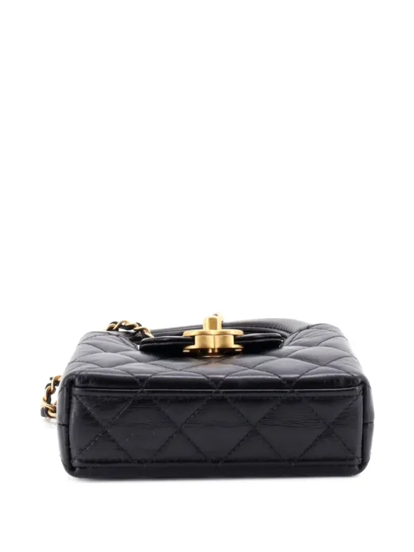CHANEL Pre-Owned Kelly Top Handle Shopping Bag Quilted Shiny Aged