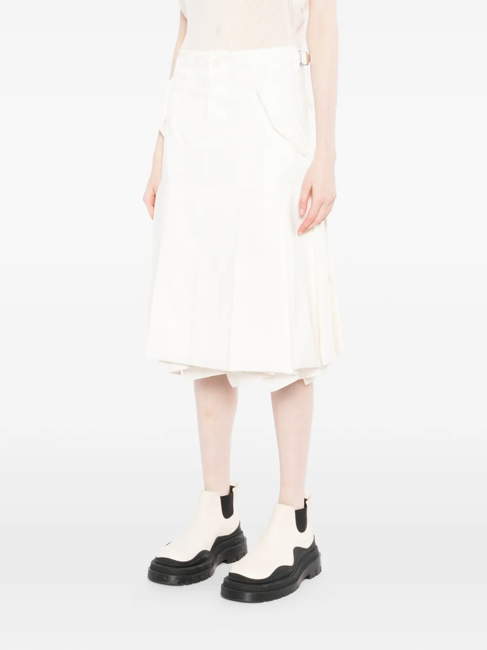 sacai Plooirok met gesp Beige