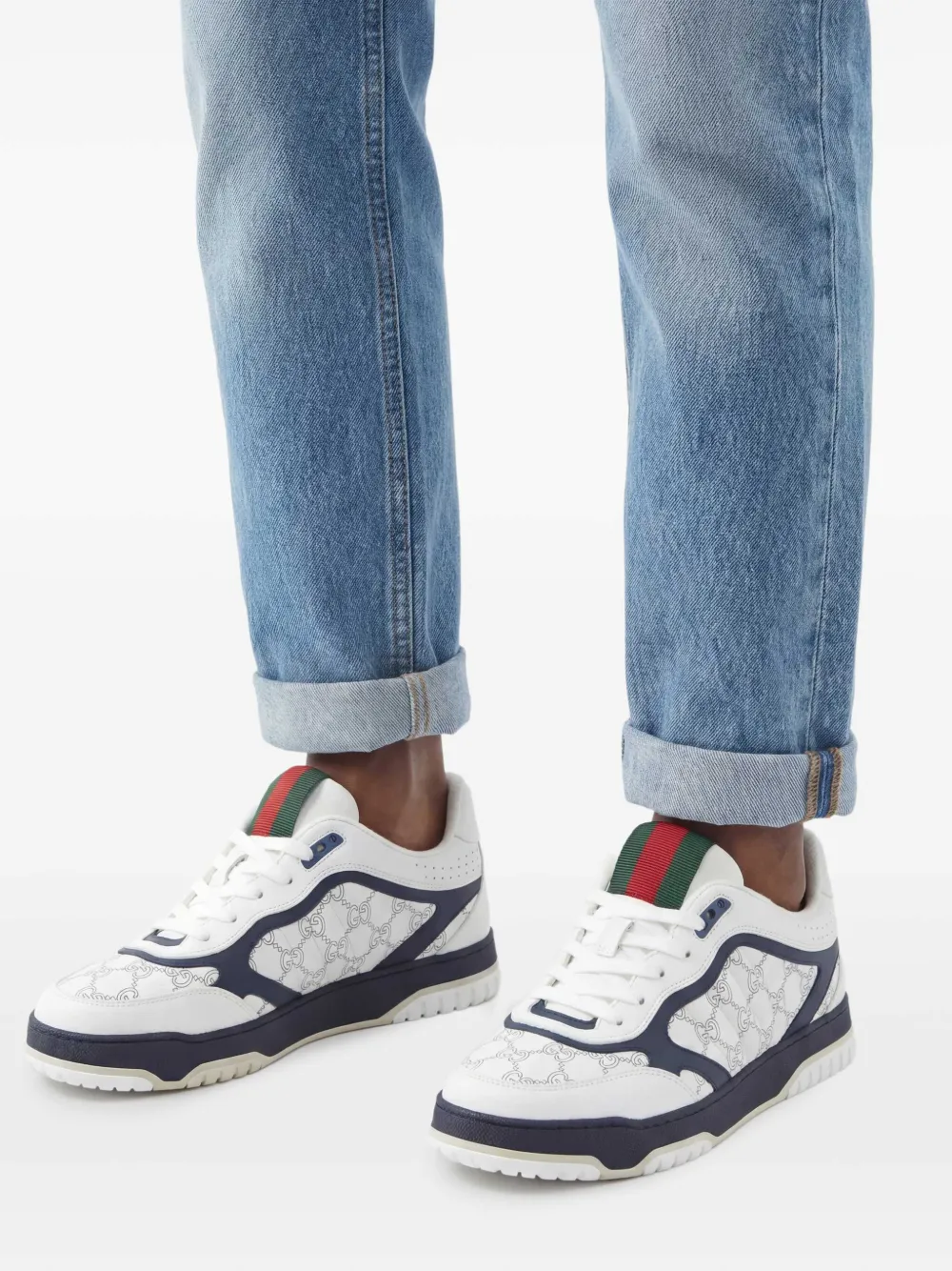 Gucci ロゴパターン スニーカー | ホワイト | FARFETCH JP