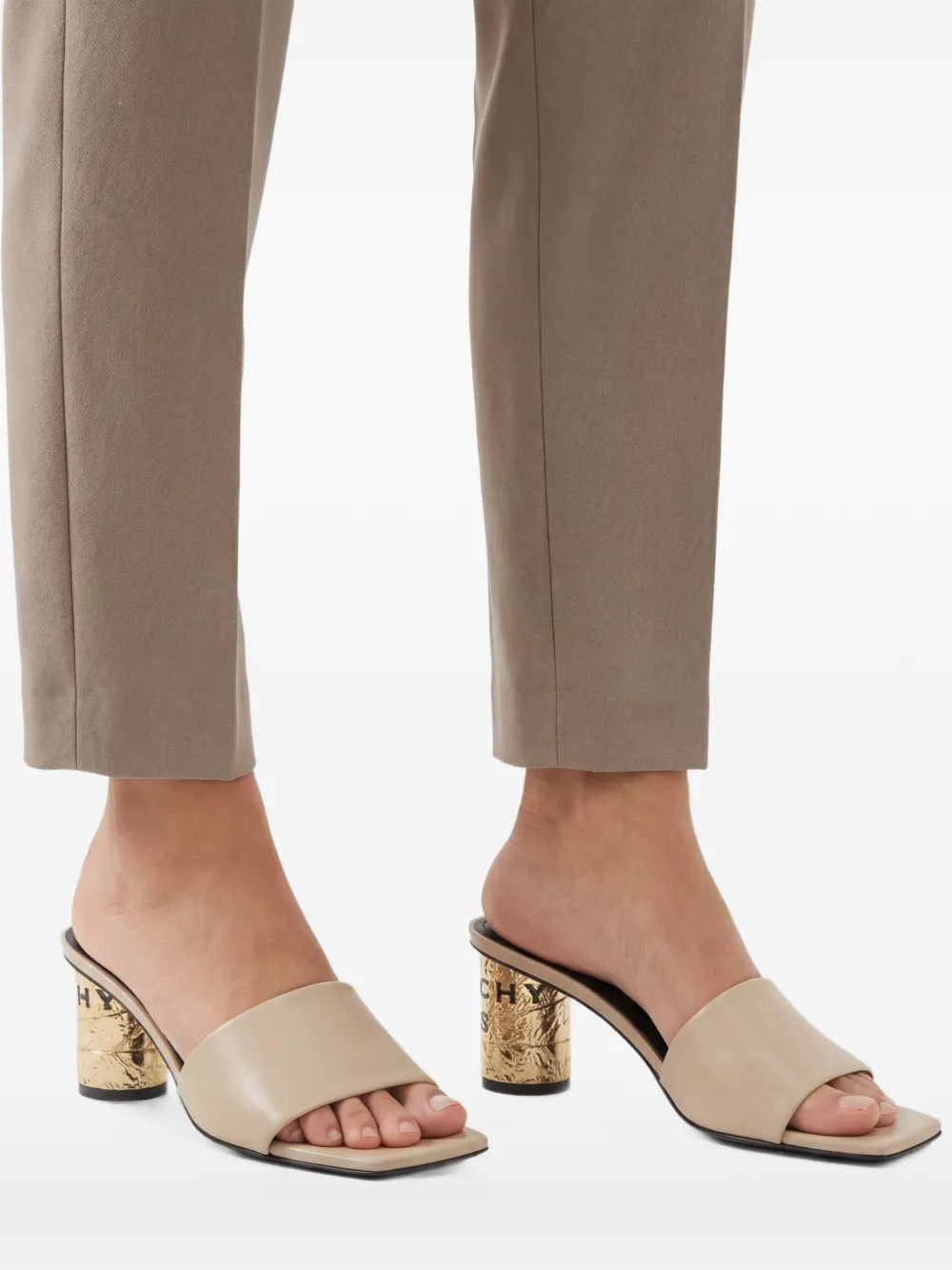 Givenchy Tape sandalen met vierkante neus Beige