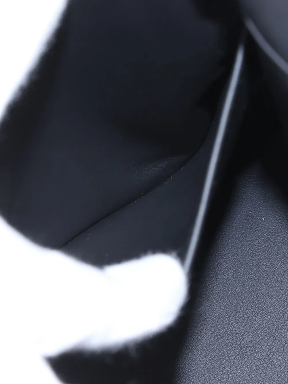 Hermès Pre-Owned 2024 Swift Verso Lindy 26 satchel | Pre-Owned | Image 2