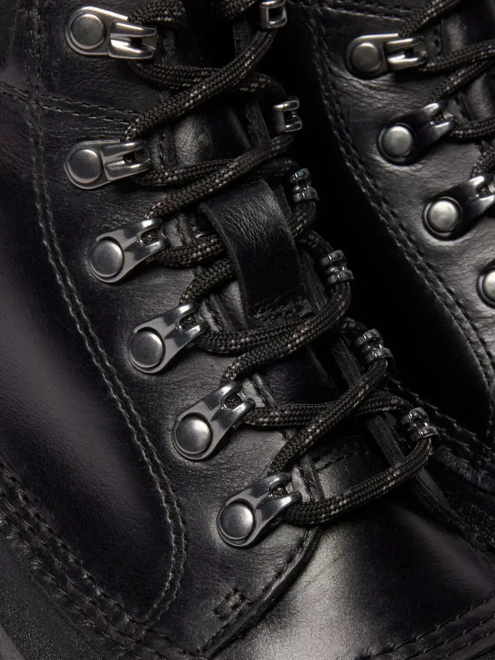 Dr. Martens 939 lace-up leather boots Zwart