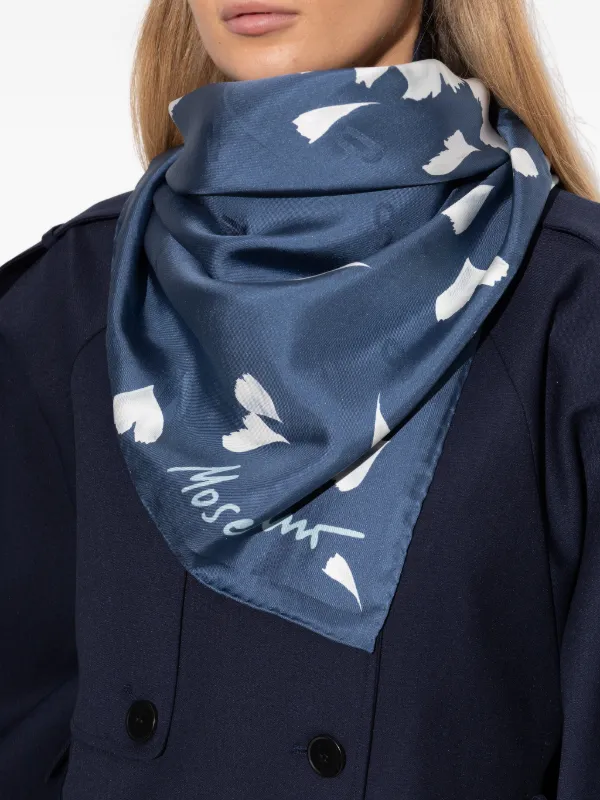 MOSCHINO Peace & Pearls シルクスカーフ Moschino Goose Silk Scarf | Blue | FARFETCH