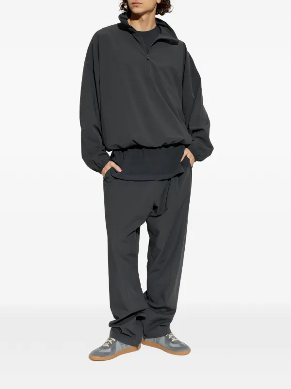 FEAR OF GOD ESSENTIALS ハーフジップ スウェットシャツ | グレー