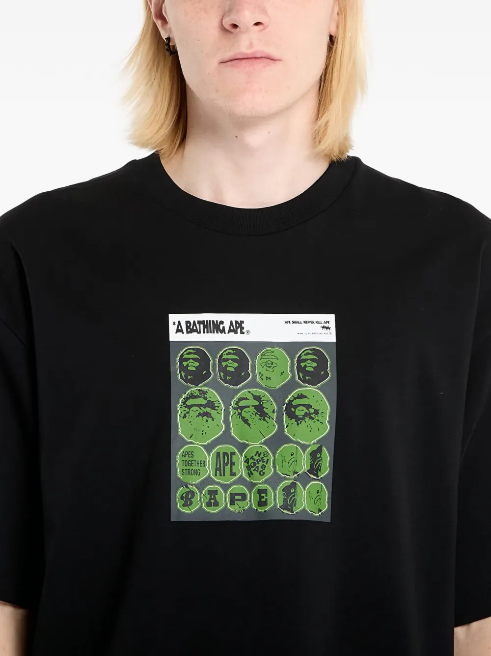 A BATHING APE Sticker T-shirt met grafische print Zwart