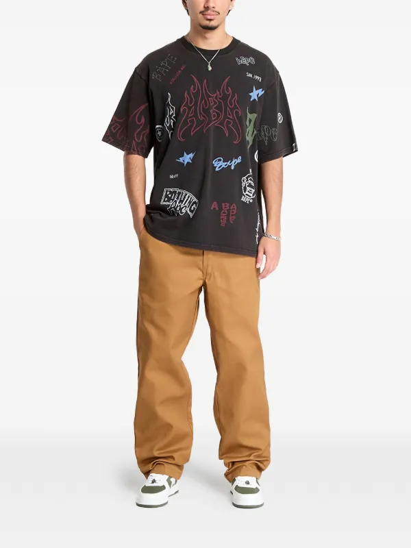 A BATHING APE® overall-print Relaxed Fit T-shirt | Black | FARFETCH
