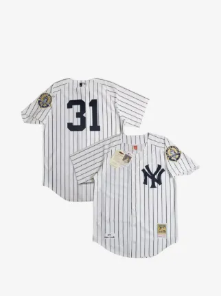 Mitchell & Ness