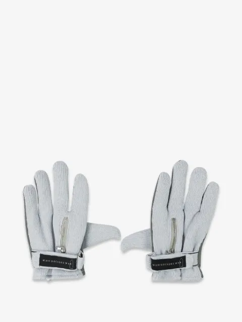 Who Decides War Armor gloves