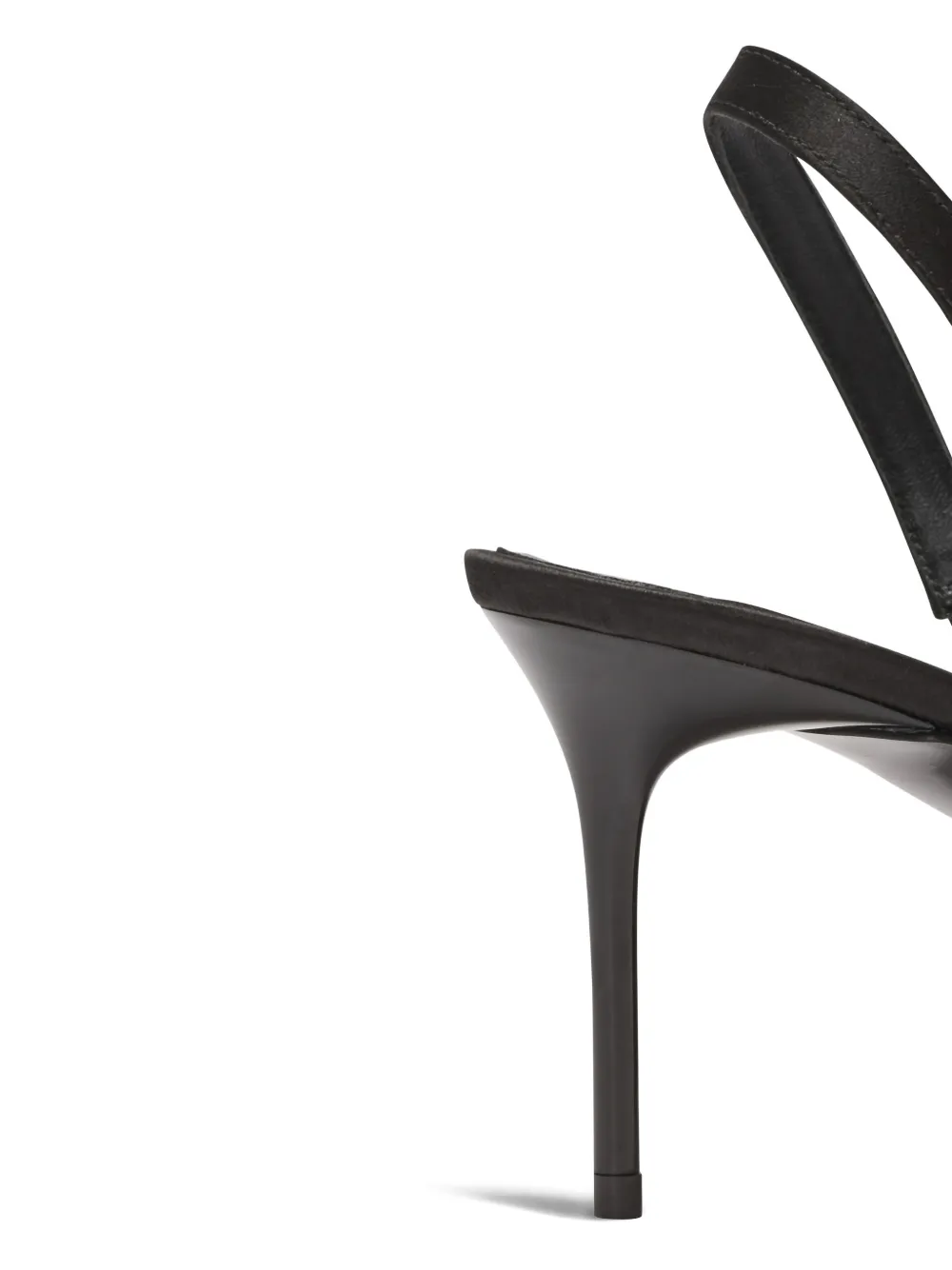 Balmain piercing-detail satin pumps Zwart