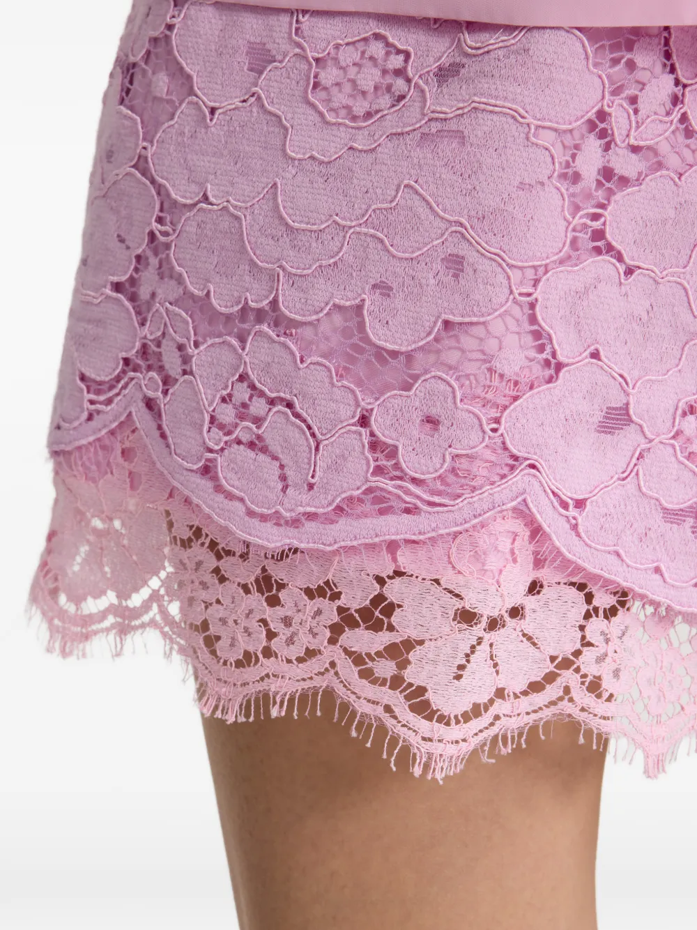 Patou Getailleerde mini-rok met kant Roze