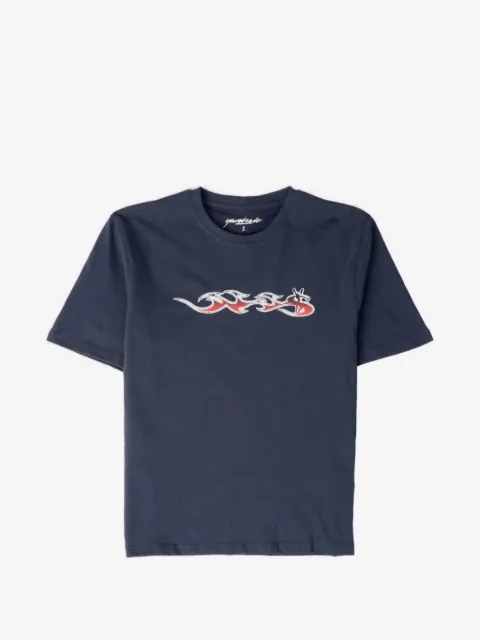 YARDSALE playera con llamas estampadas