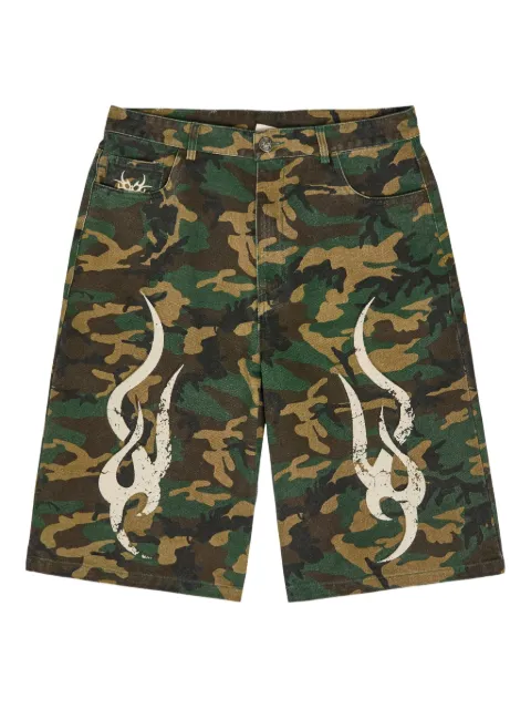 CHEW FOREVER graphic shorts