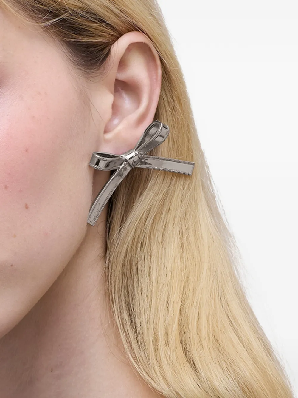  Marc Jacobs Pendientes Con Diseño De Lazo - Plateado 