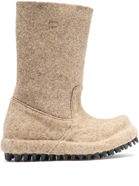 424 Butcher felt boots