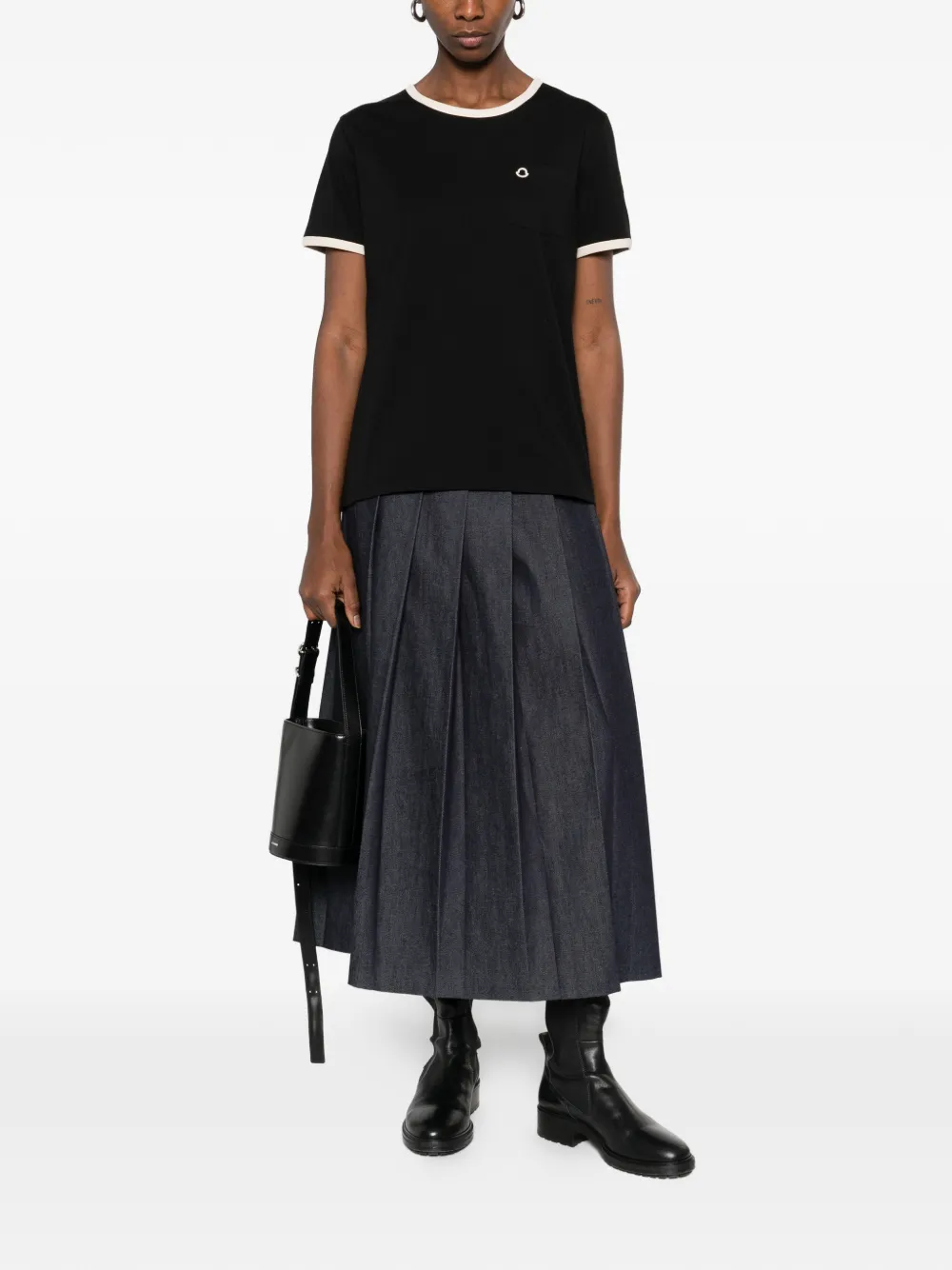 Moncler T-shirt met geborduurd logo Zwart