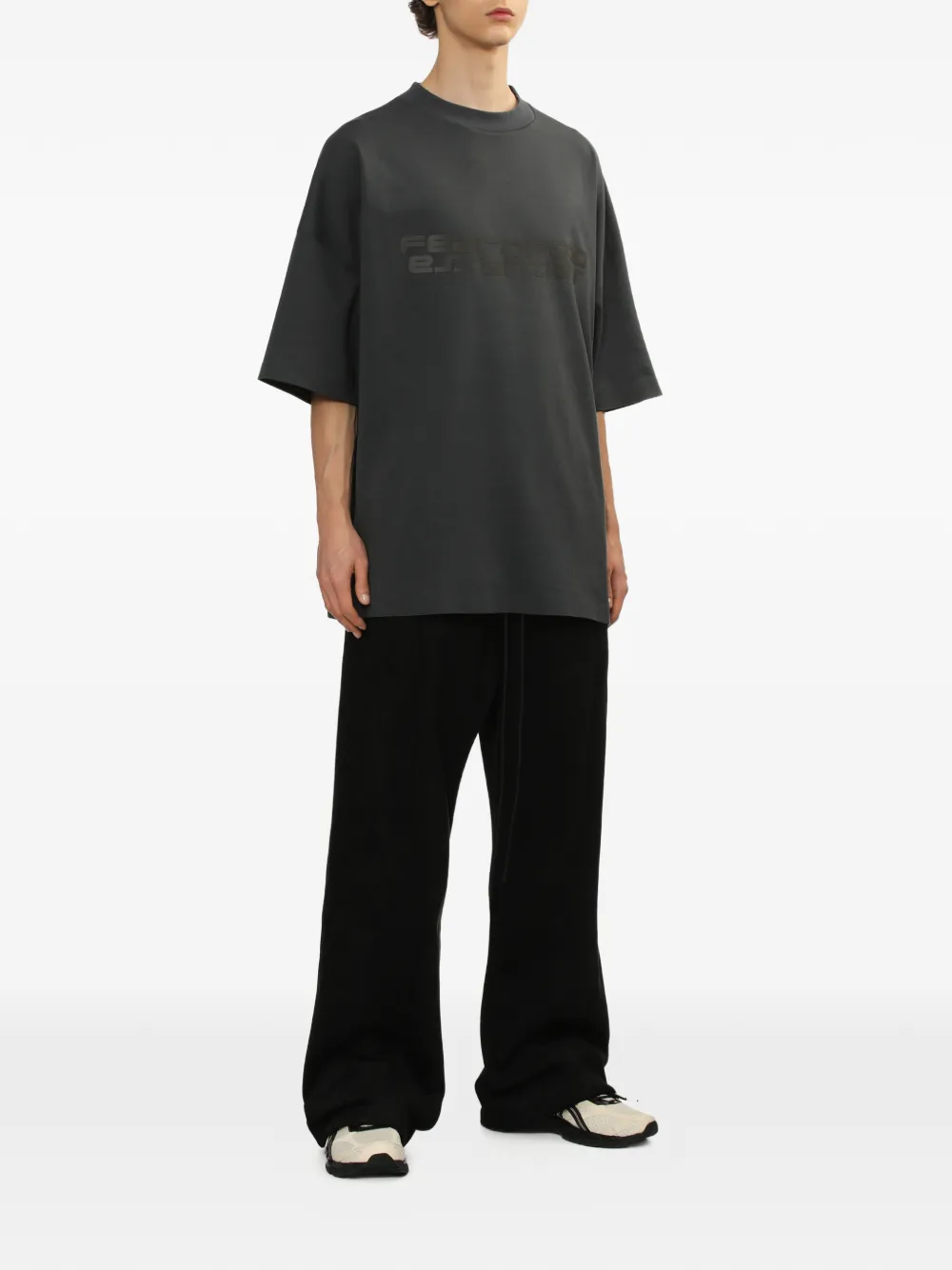 FEAR OF GOD ESSENTIALS logo T-shirt - Grijs