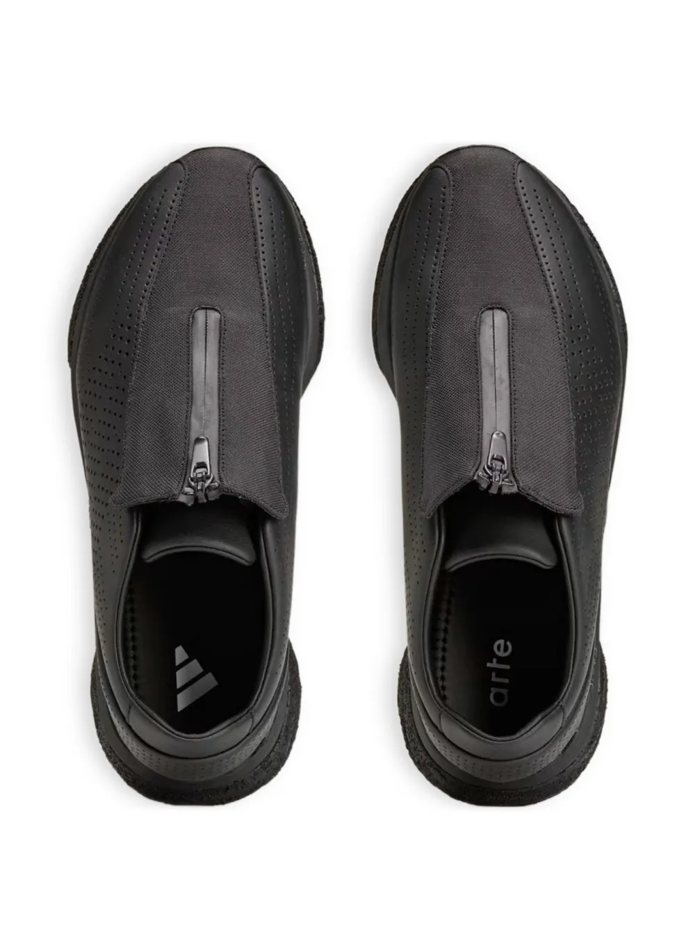 adidas x Arte Antwerp Lightblaze POD sneakers met geperforeerd design Zwart