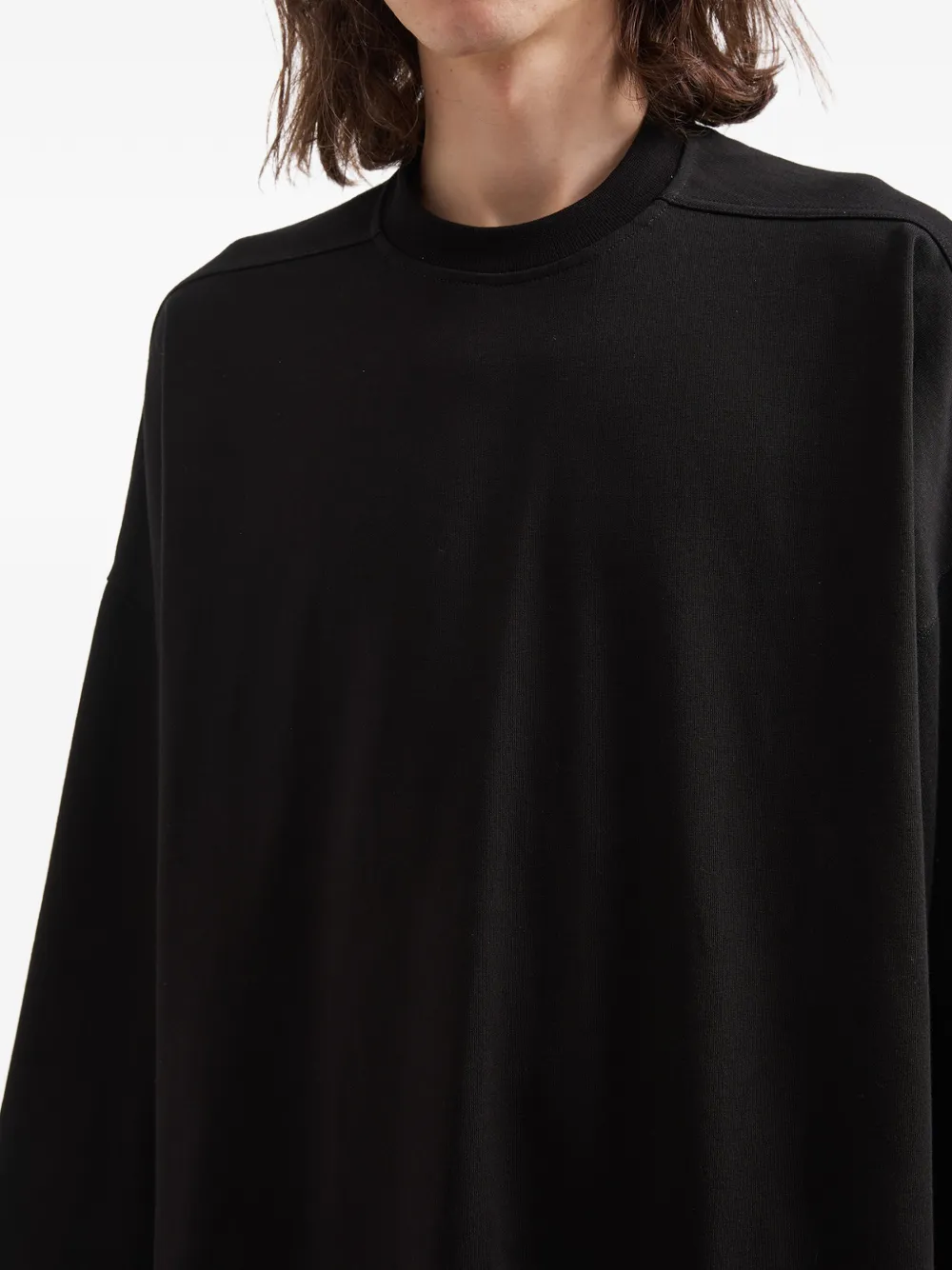 long sleeve crewneck sweatshirt