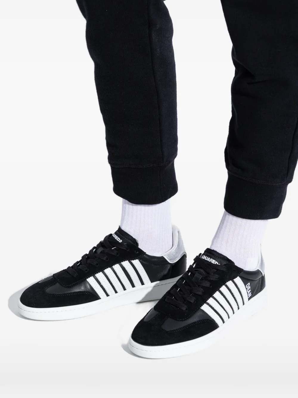 DSQUARED2 Gestreepte sneakers met veters Zwart