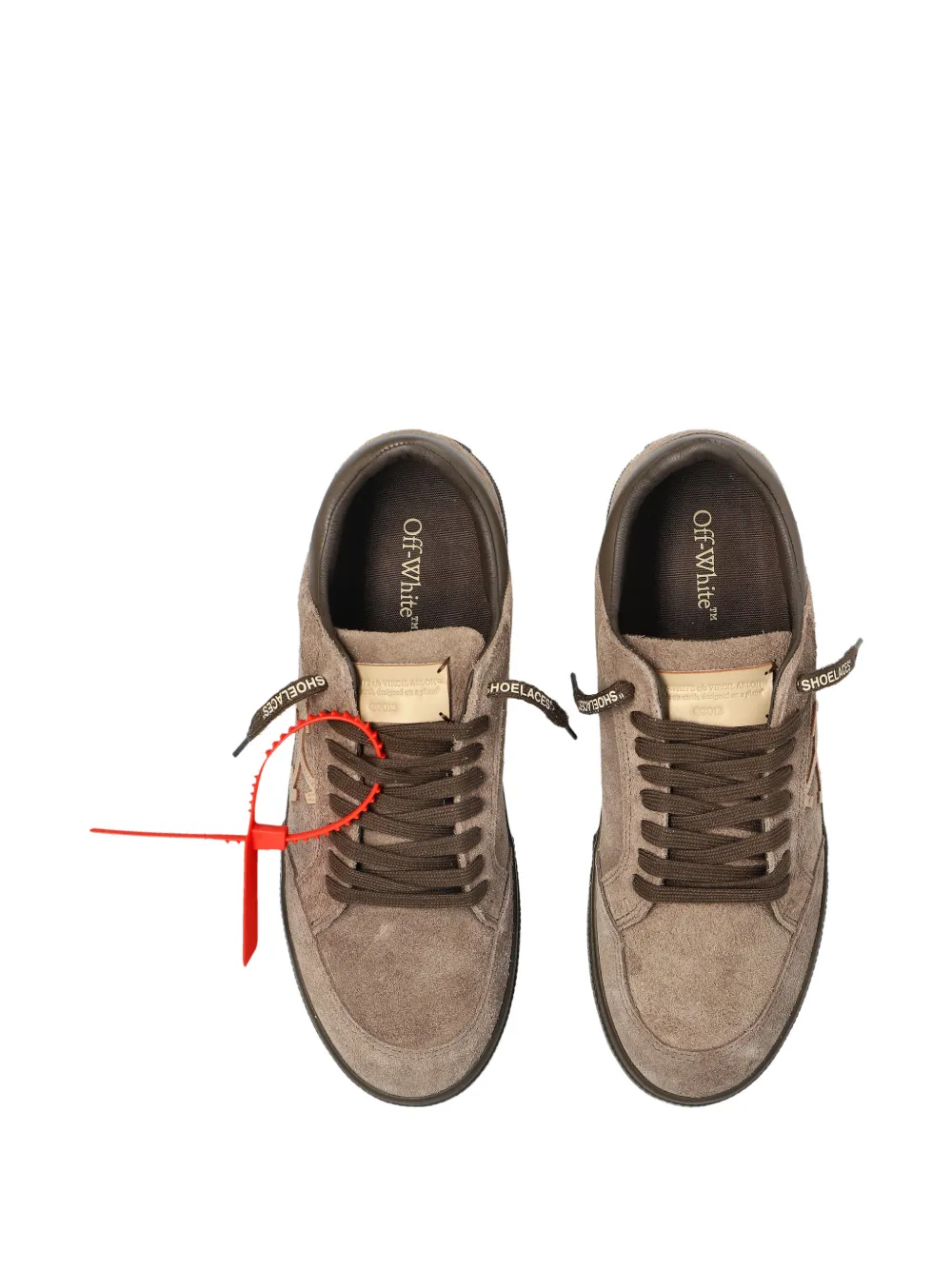 Off-White Suède sneakers met Arrow-applicatie Bruin