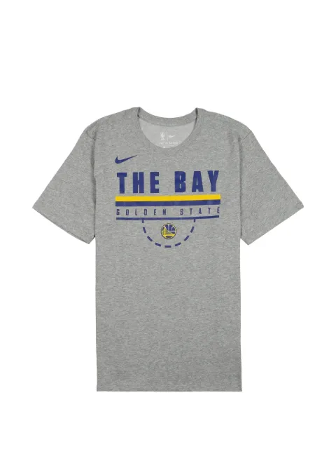 Nike front-graphic T-shirt