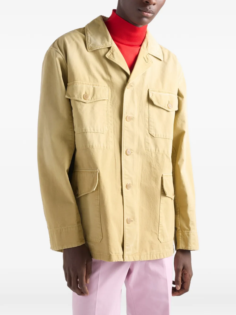 Prada Jack met opgestikte zak en knoop Beige