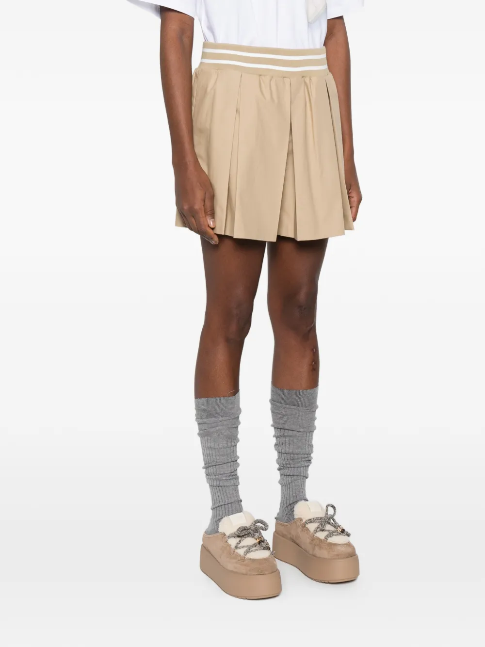 Moschino Shorts met gestreepte tailleband Beige