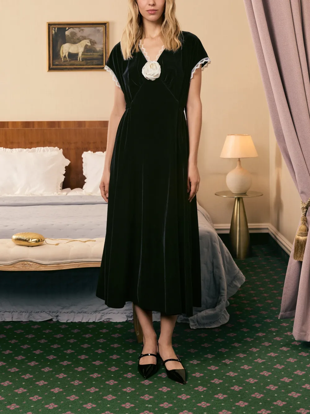  Sleeper The Genus Rose Midi Dress - Black 