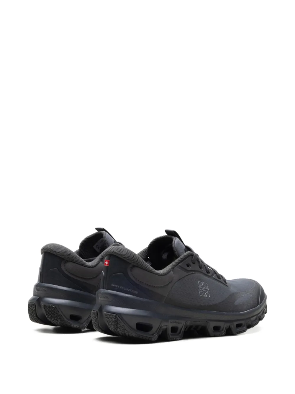 On Running x LOEWE Cloudventure 2 WMNS sneakers Zwart