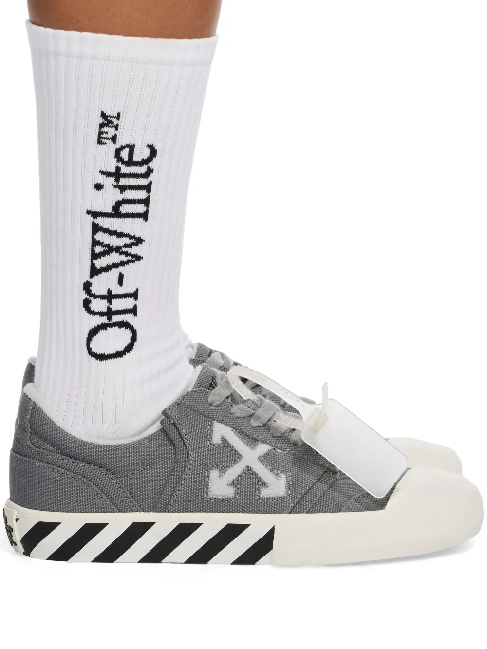 Off-White Vulcanized Undercut arrow-detail sneakers - Grau